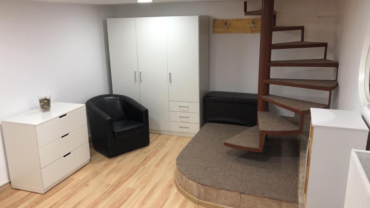 Gaby 2 Appartement Braşov Buitenkant foto